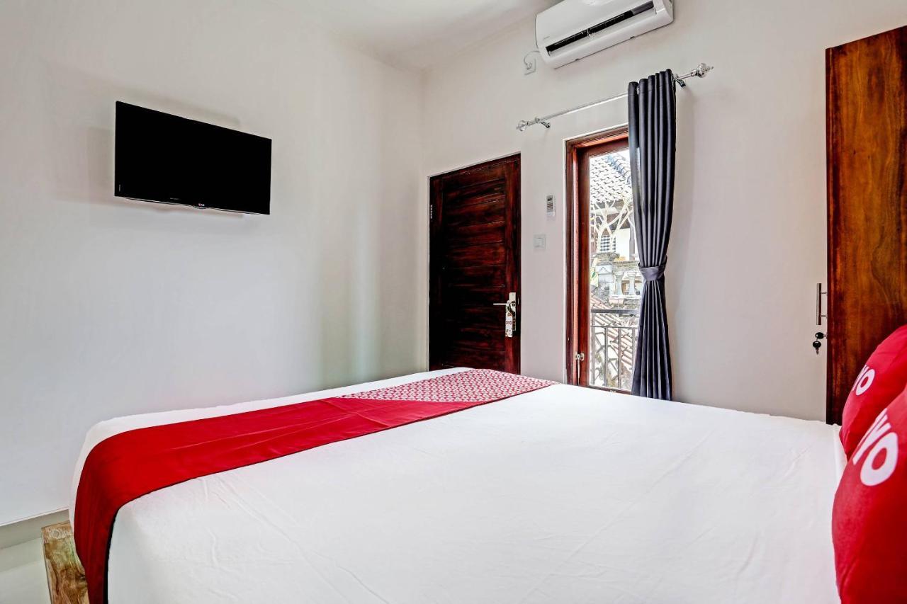 Oyo 91080 Kubu D&D Guesthouse Seminyak Zewnętrze zdjęcie
